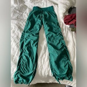 Original tall lines studios 4 in a emerald green colour